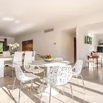 Schoenes Landhaus Mit Pool Fuer 8 Personen
