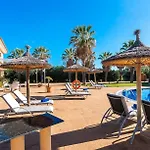 Schoenes Landhaus Mit Pool Fuer 8 Personen