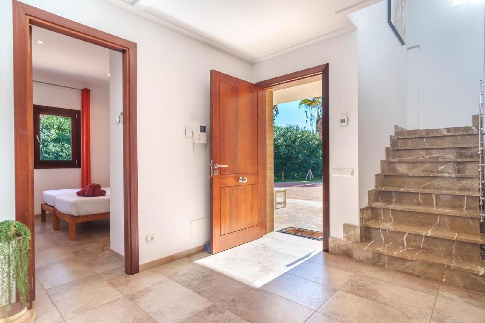 Schoenes Mit Pool Fuer 8 Personen Ferienhaus Sa Pobla