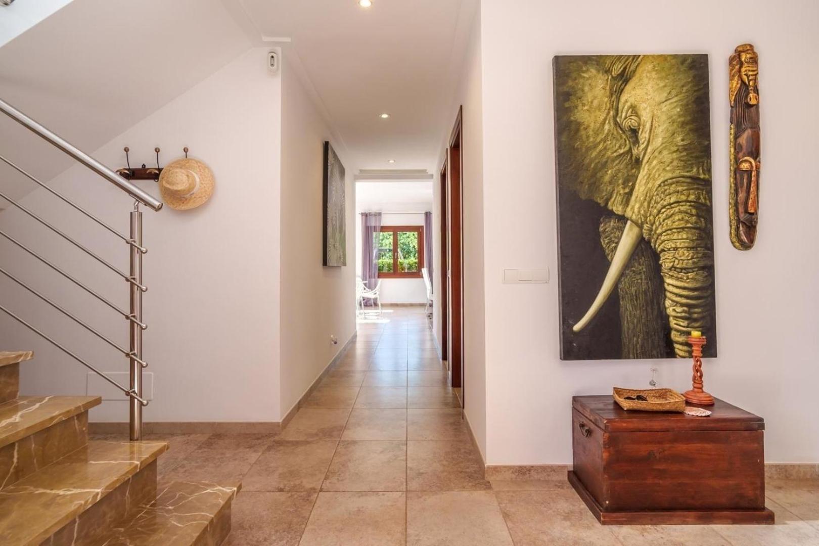Schoenes Mit Pool Fuer 8 Personen * Sa Pobla